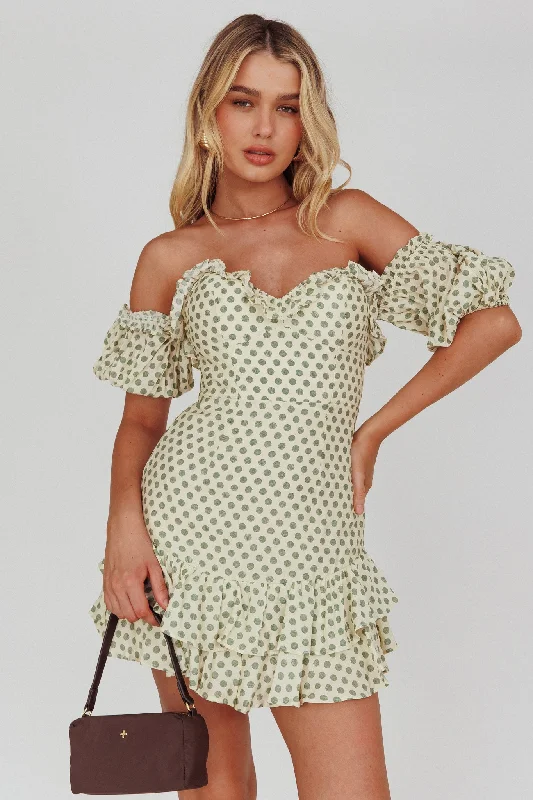 Soft, breathable fabrics for fashionable women   Homecoming Queen Sweetheart Neckline Puff Sleeve Dress Polka Dot Green