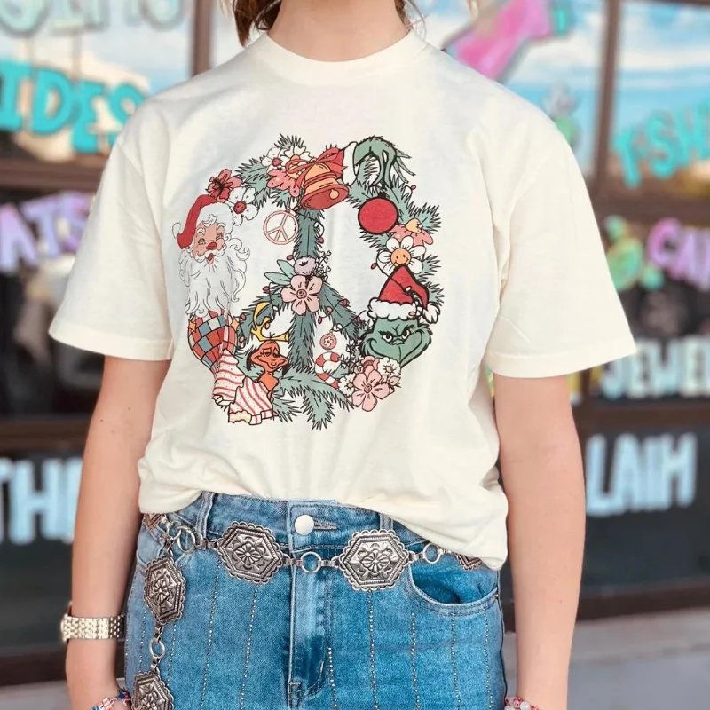 Bold and beautiful clothing for every woman   Online Exclusive | Christmas Wreath Graphic Tee in Cream