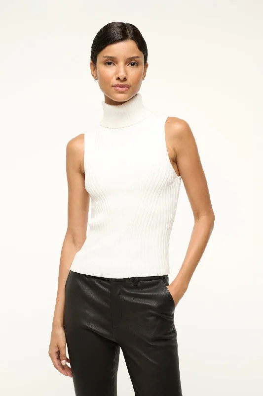 Bold and sophisticated looks for every woman   CALLUM TOP | IVORY