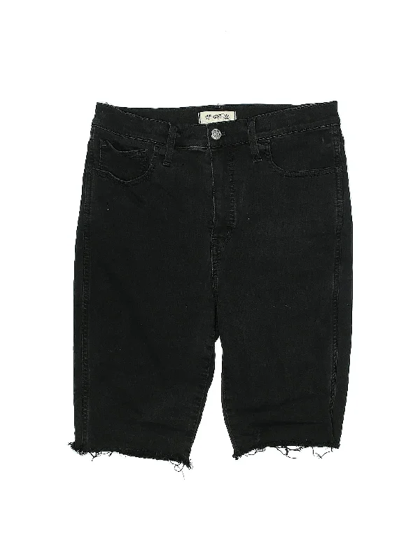 Fashion pieces that complement every woman’s style   High-Rise Denim Shorts in Dark Wash
